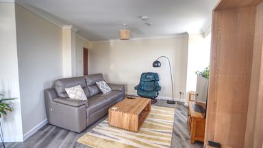 The Penthouse, Longstore Court photo 3