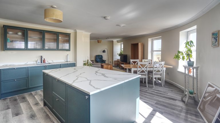 The Penthouse, Longstore Court photo 1