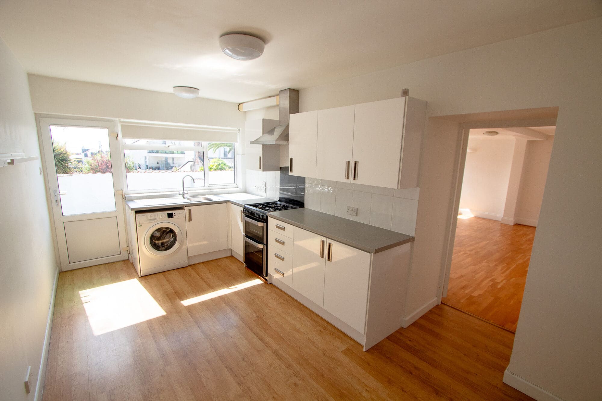 Flat 1, Grangeclare, 28 Les Canichers photo 5