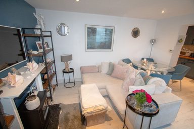 Laurent Perrier, 6 Victoria Terrace photo 5