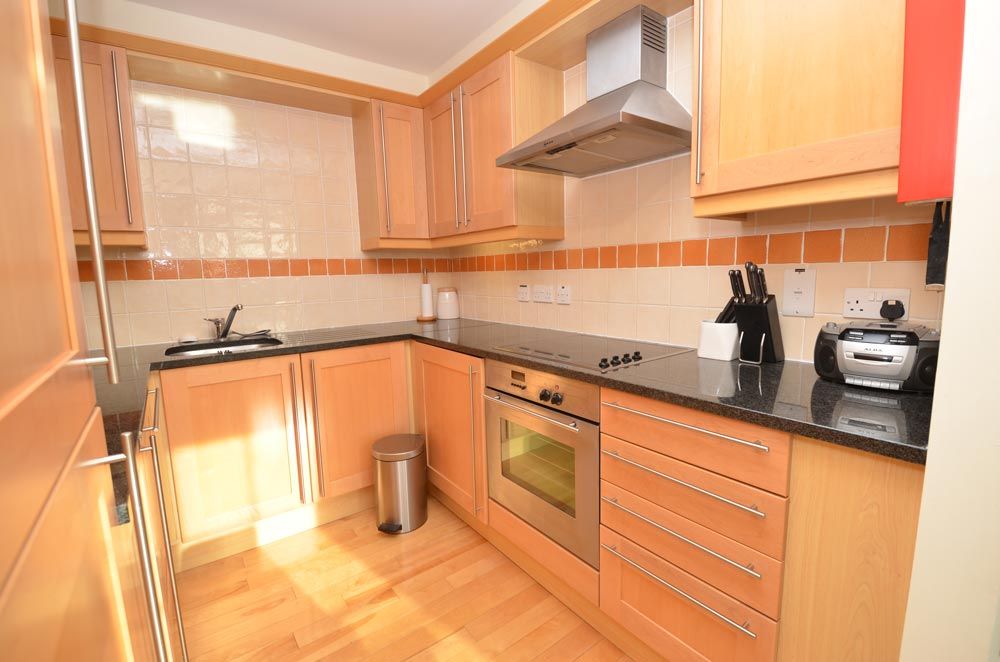 2 Bedroom Apartment situated in the Royal Garden Complex photo 4