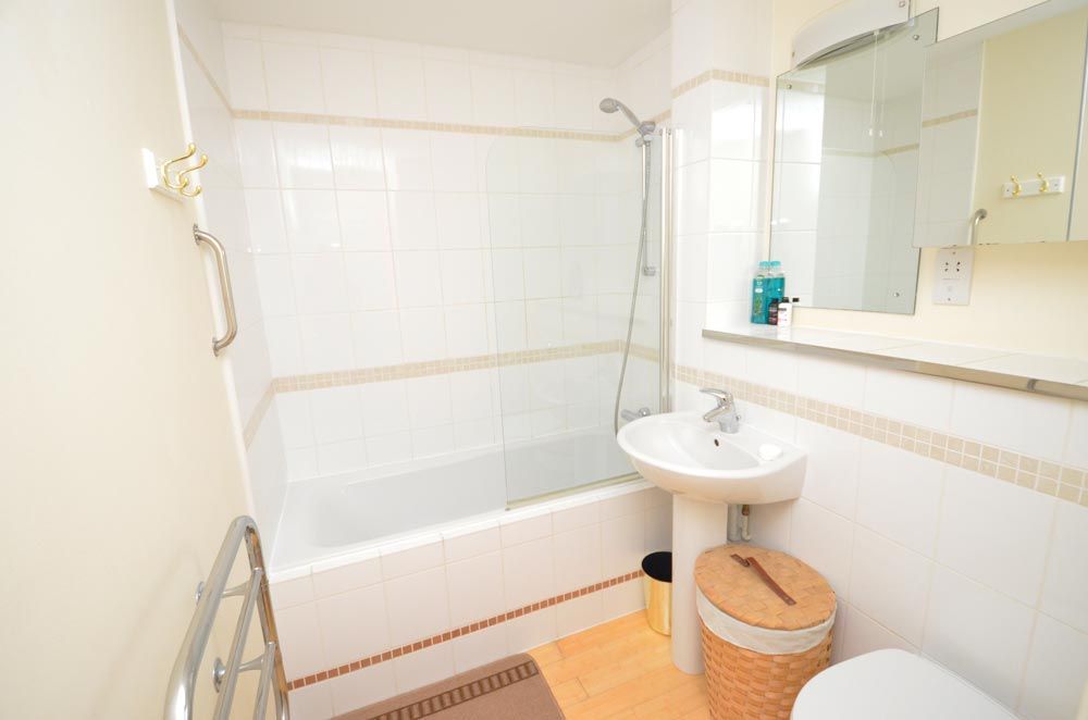 2 Bedroom Apartment situated in the Royal Garden Complex photo 6