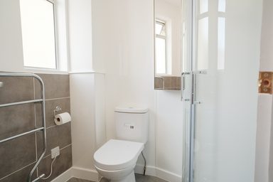 Flat 2, Toujours photo 12