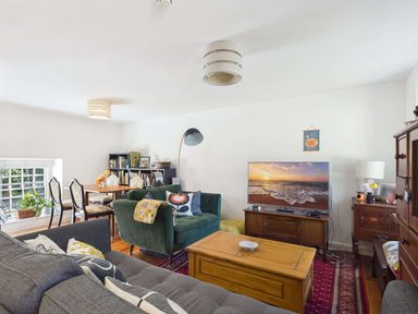 The Lodge Flat photo 2