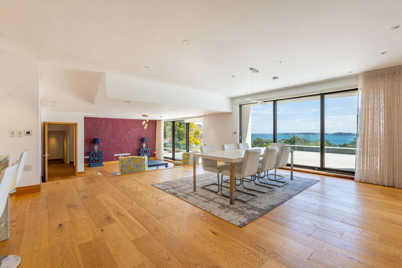 1 Mont Havelet Court photo 2