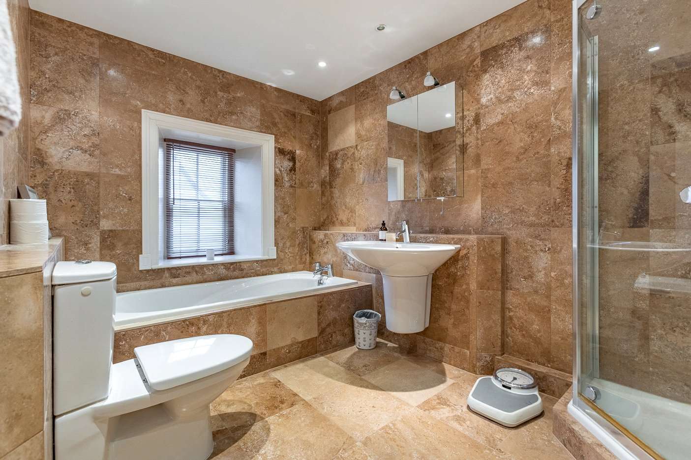 Fine Georgian Home photo 39