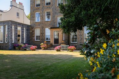 Fine Georgian Home photo 48