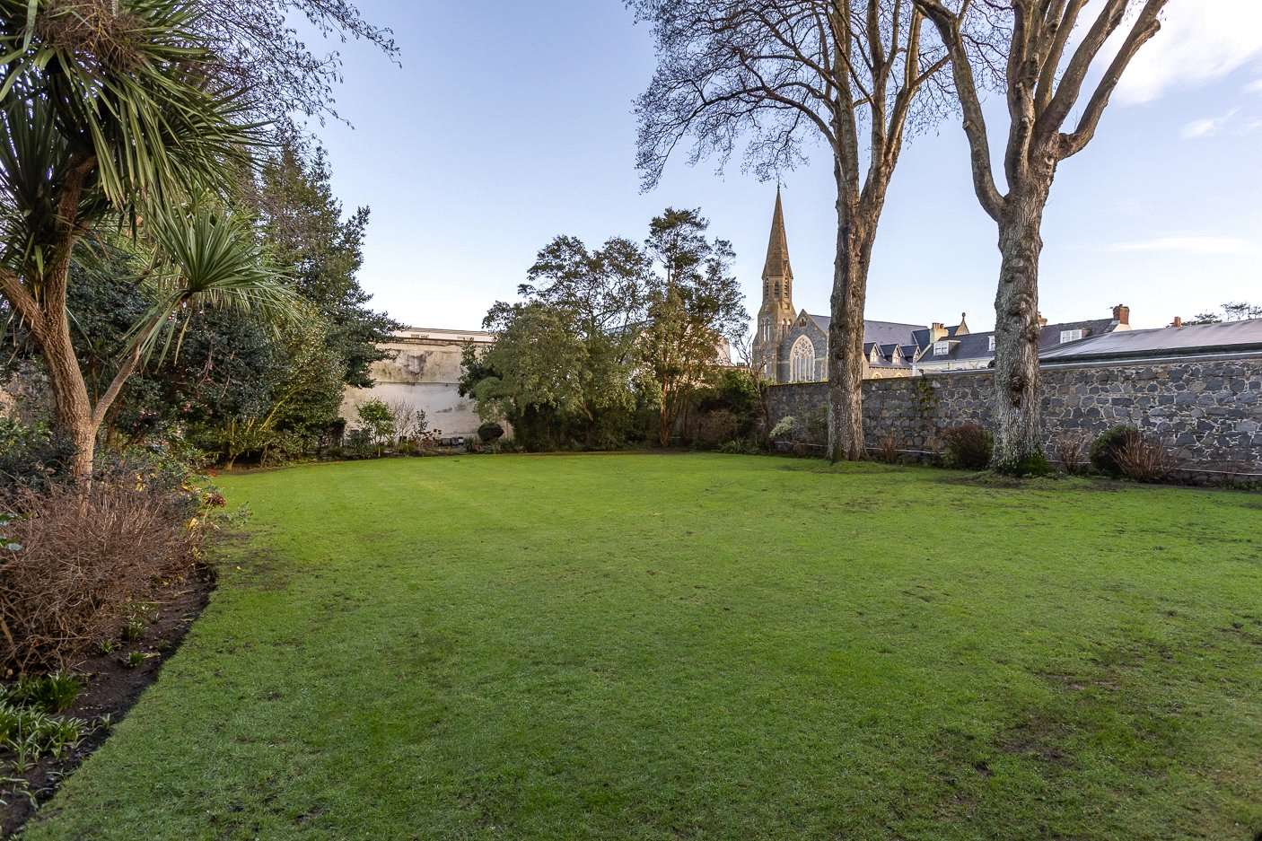 Fine Georgian Home photo 49