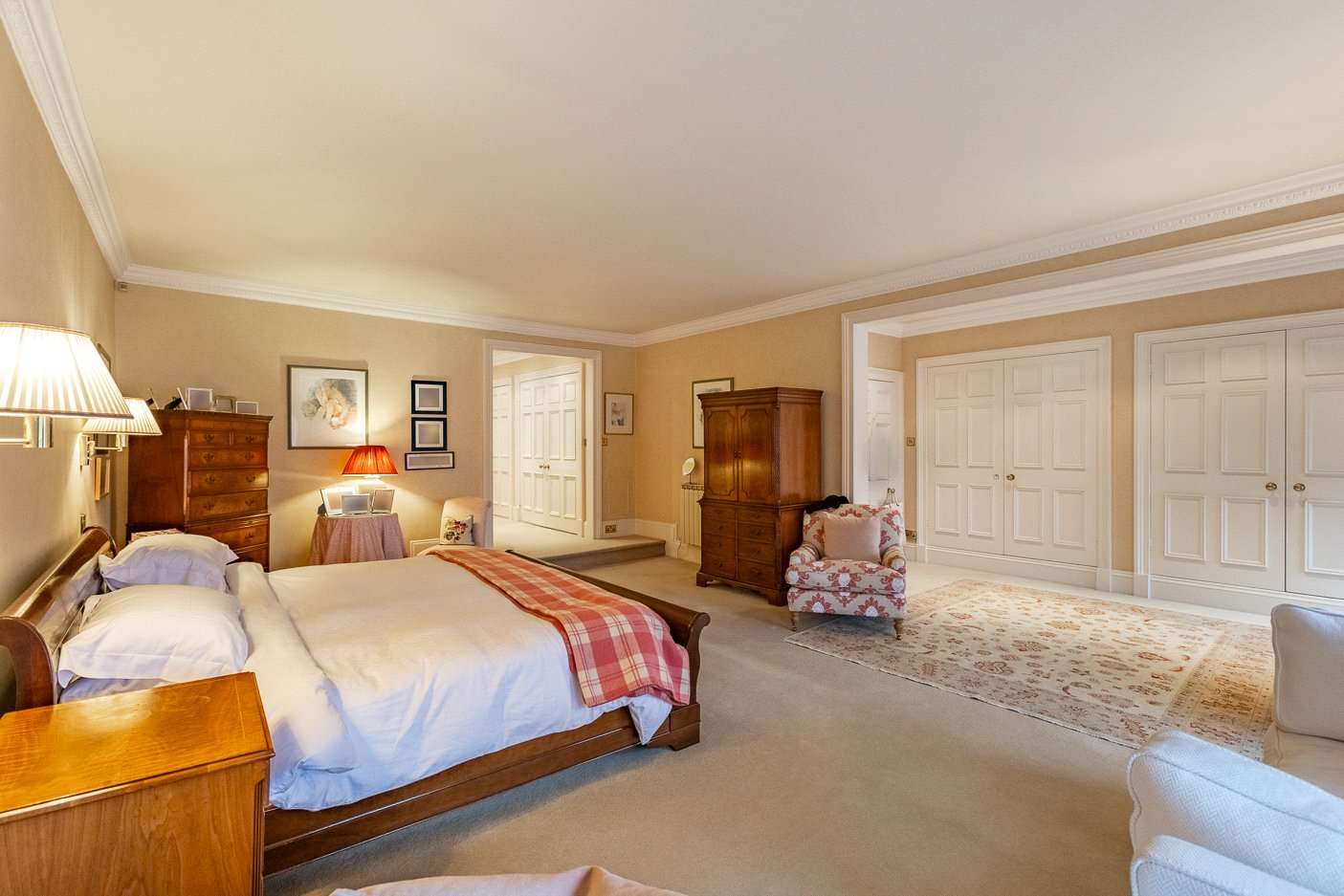 Fine Georgian Home photo 30
