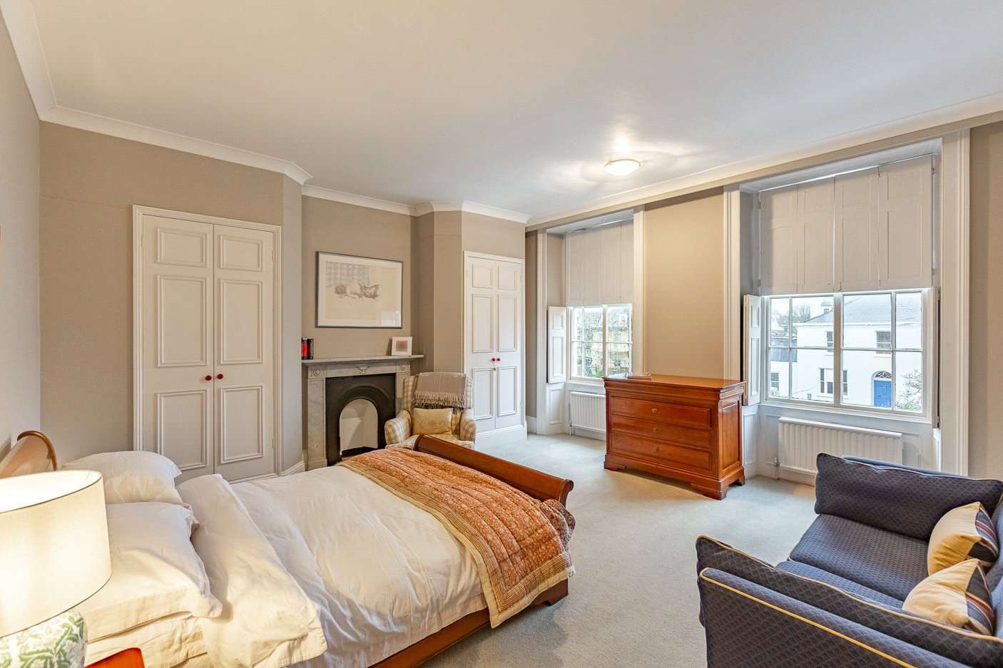 Fine Georgian Home photo 36