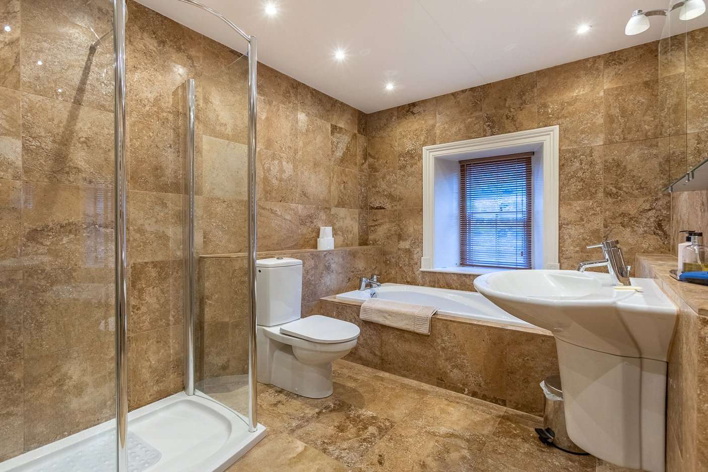 Fine Georgian Home photo 43