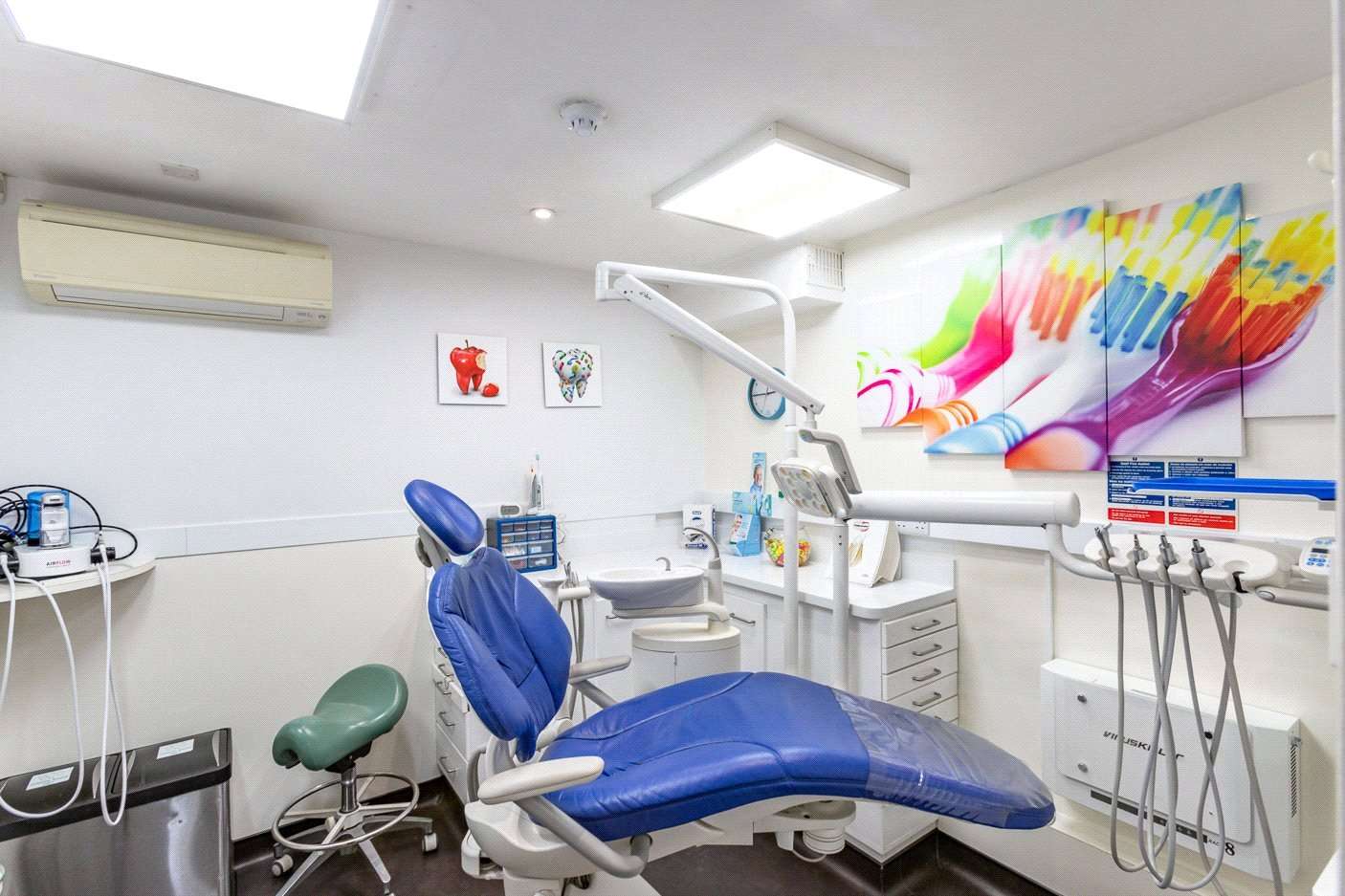 Le Villocq and Commercial Unit photo 17