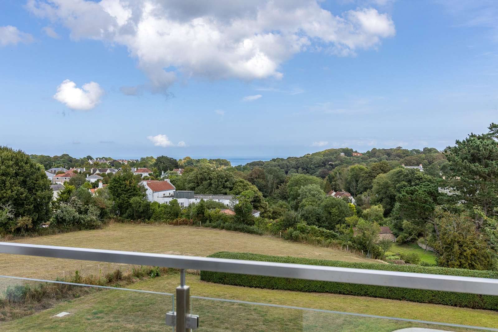 Brand New Home photo 2