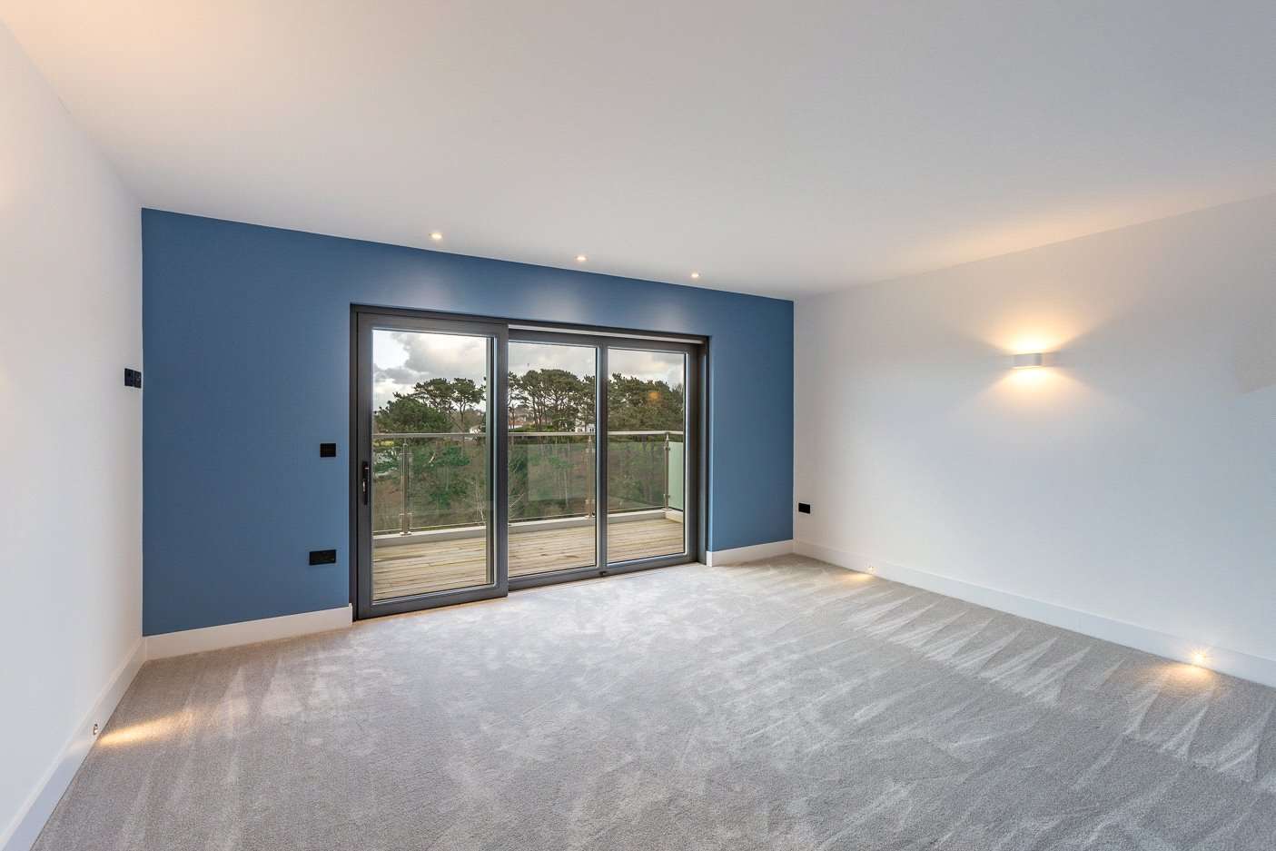 Brand New Home photo 28