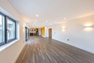 Brand New Home photo 9