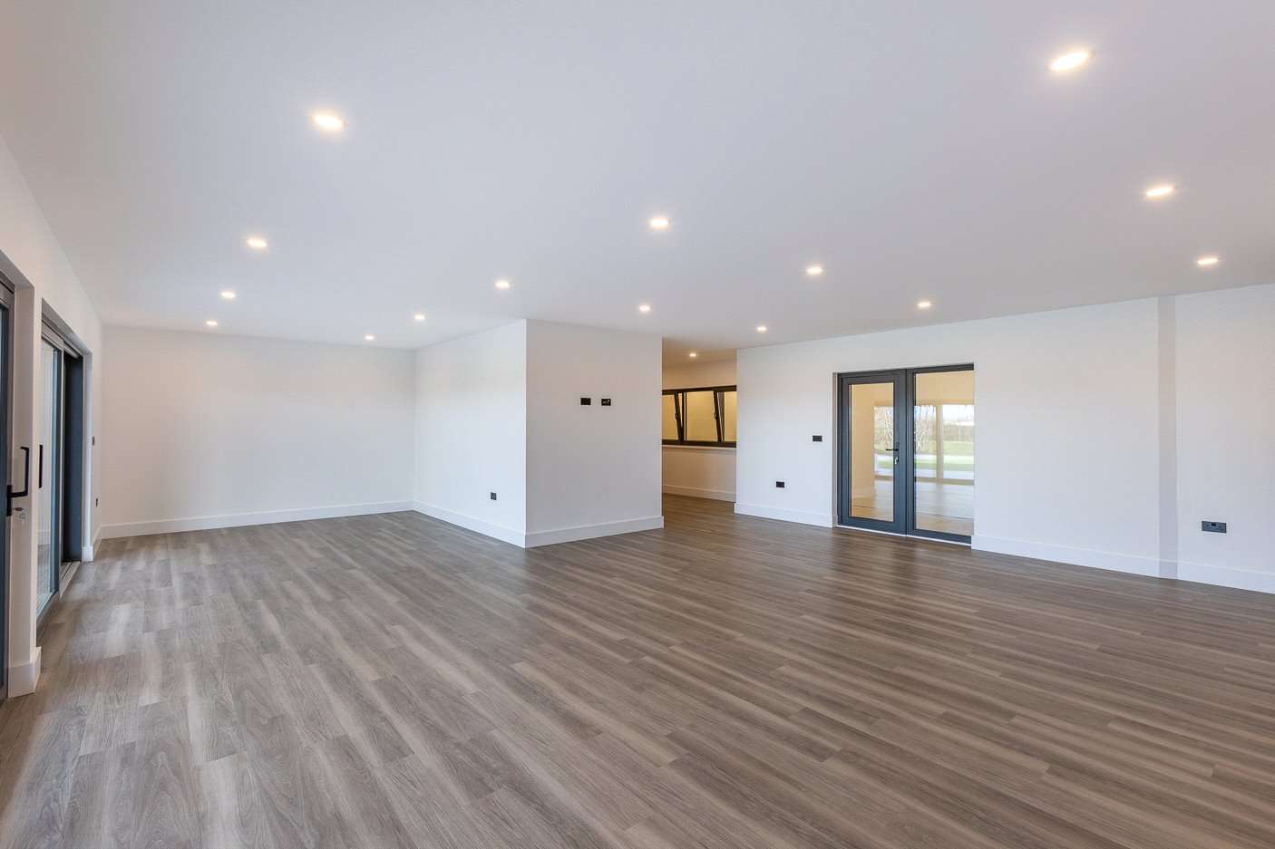 Brand New Home photo 20