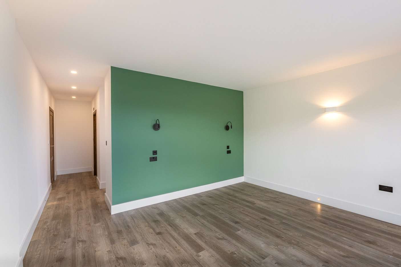 Brand New Home photo 22