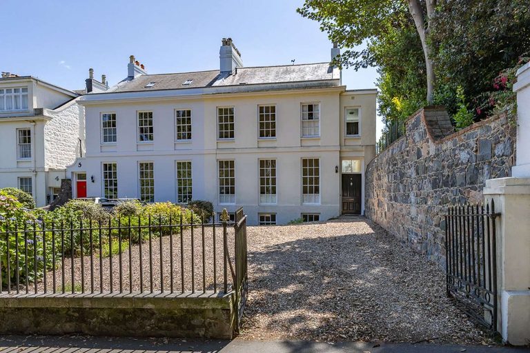 Brock Terrace