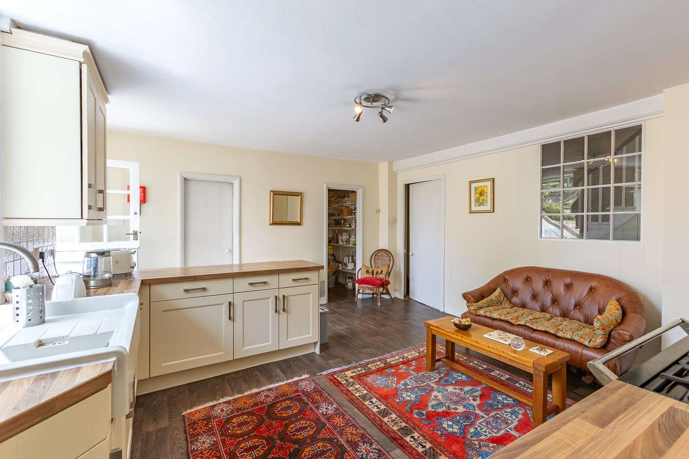 Brock Terrace photo 13