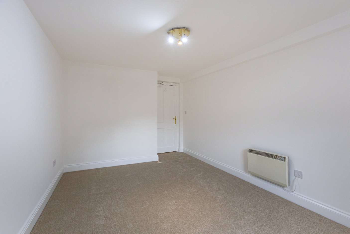 Flat 15 photo 9
