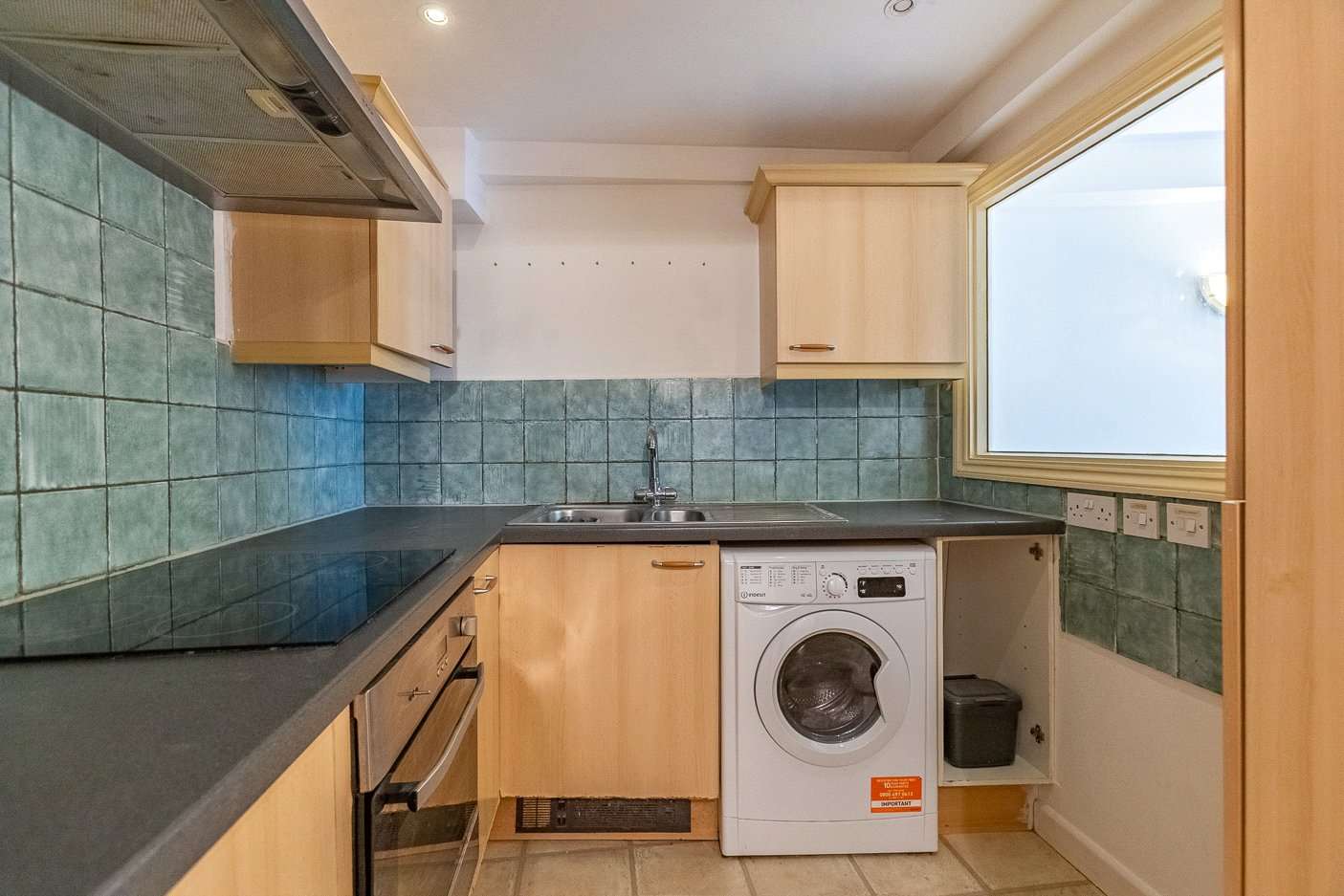 Flat 15 photo 6