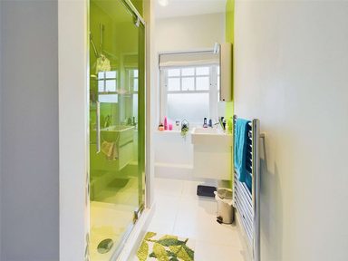 Flat 10 Queens Court Mews photo 7