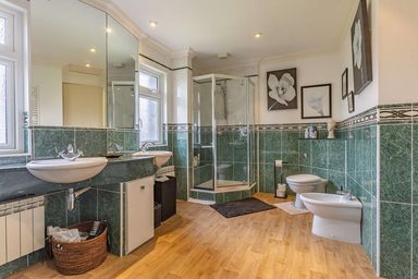 Lutine House photo 12