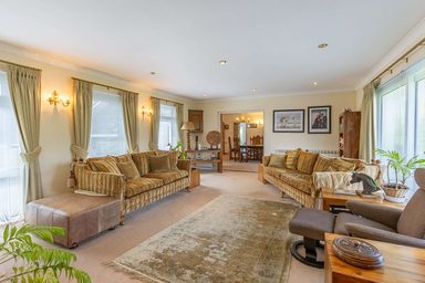 Lutine House photo 2