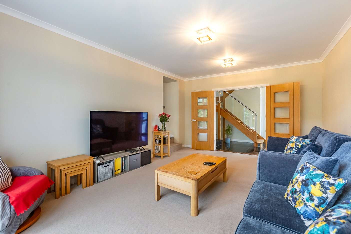 6 St Martin's Court photo 5