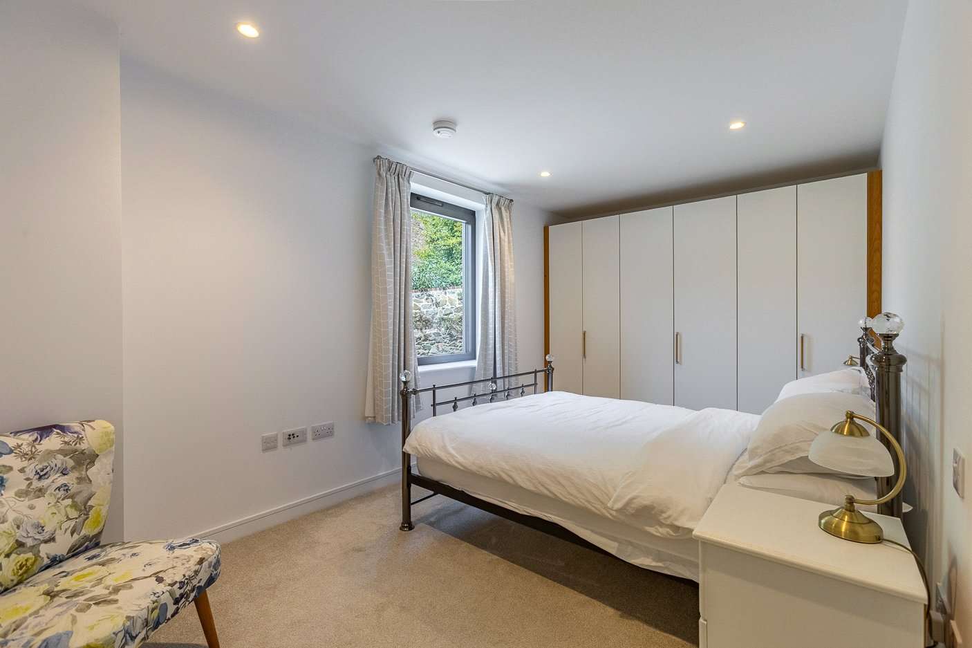 Apartment 10 Carrick House photo 11