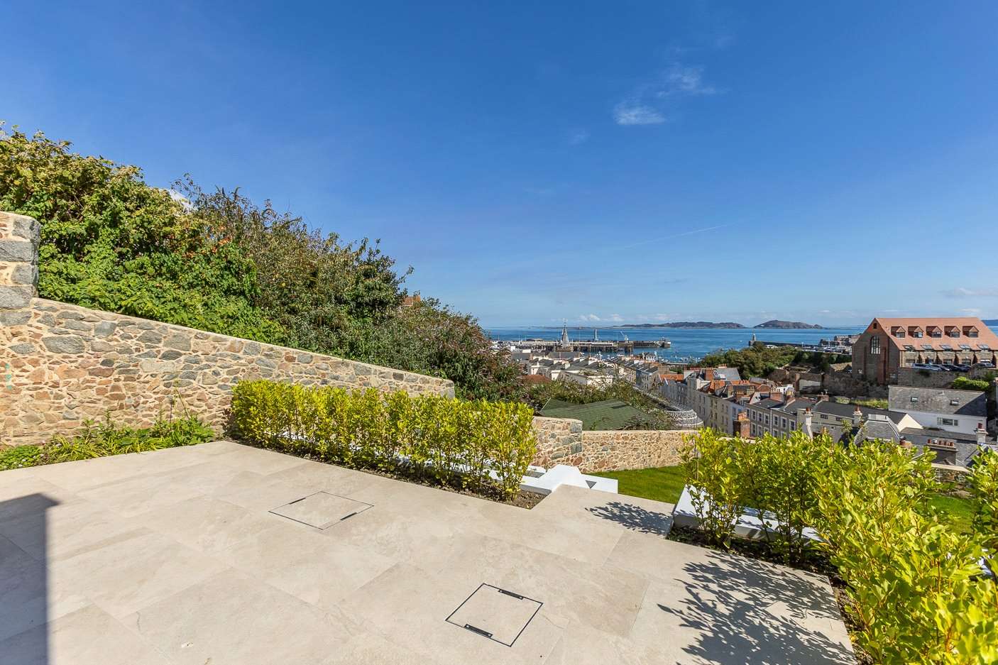 4 Clifton Crest photo 14