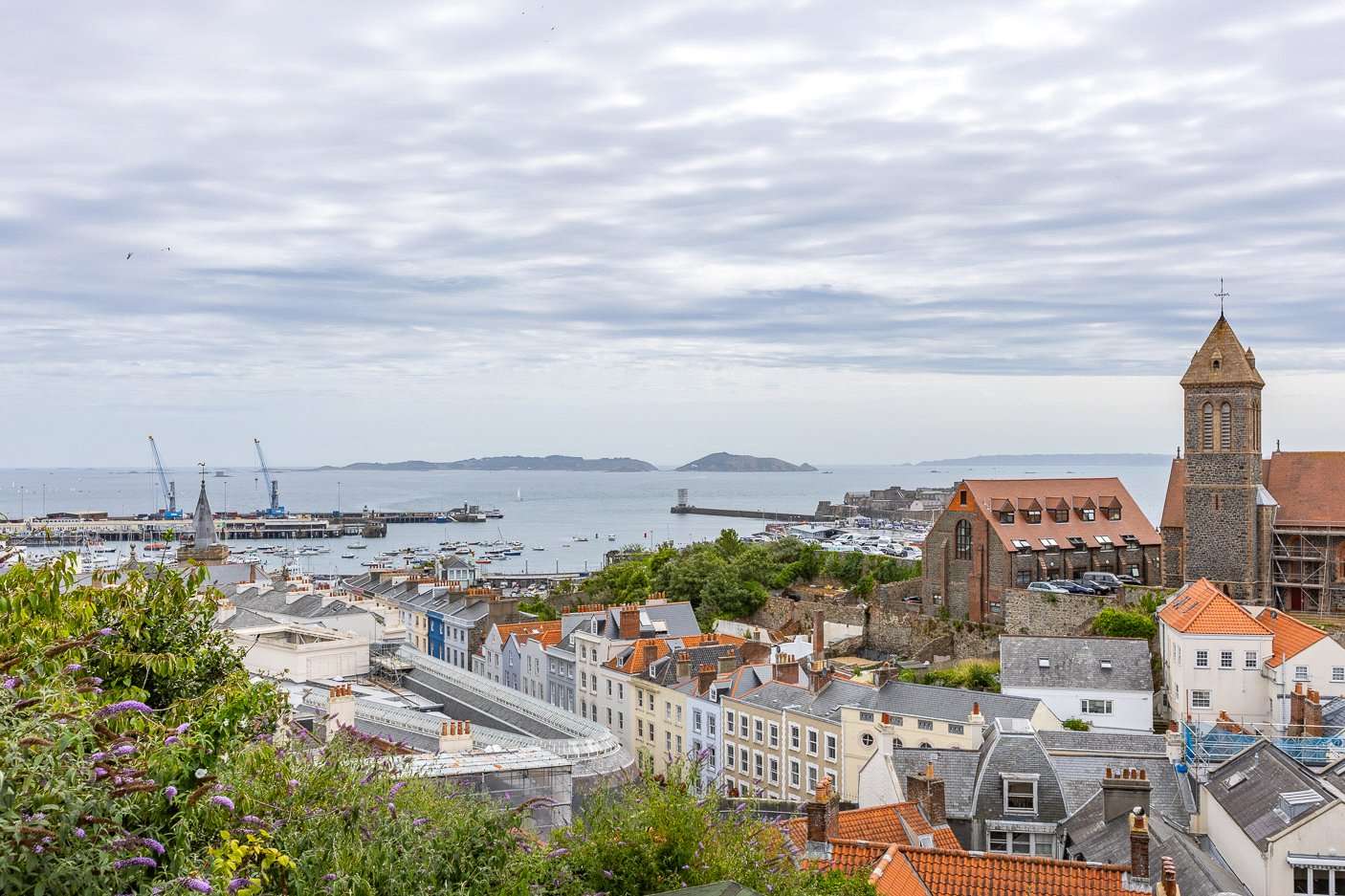 4 Clifton Crest photo 2