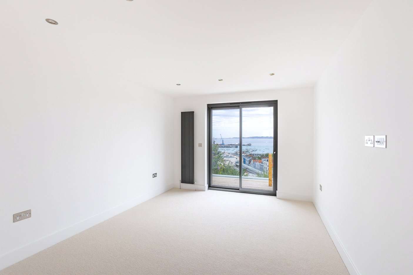 4 Clifton Crest photo 9