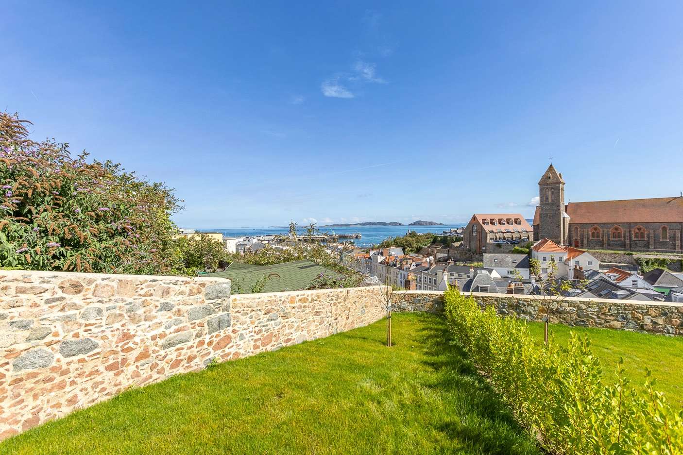 4 Clifton Crest photo 16