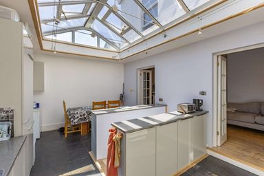 Elkington Villa photo 3