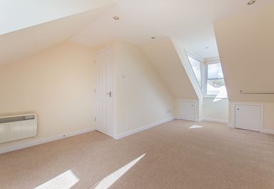 Flat 1, Eros House photo 11