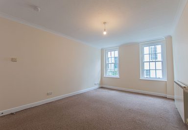 Flat 1, 35 Hauteville photo 7
