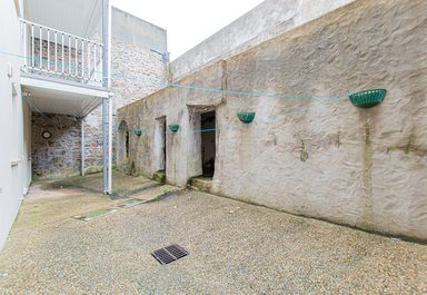 Flat 1, 35 Hauteville photo 15