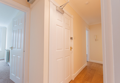 Flat 1, 35 Hauteville photo 14
