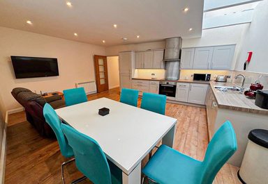 Flat 3, Trinity Court Studios photo 4