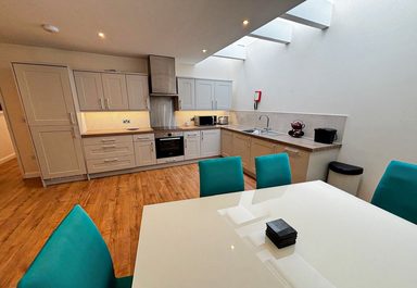Flat 3, Trinity Court Studios photo 5