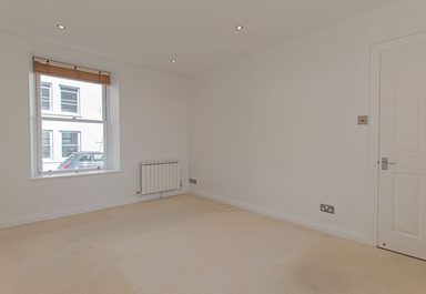 3 Castle View photo 13