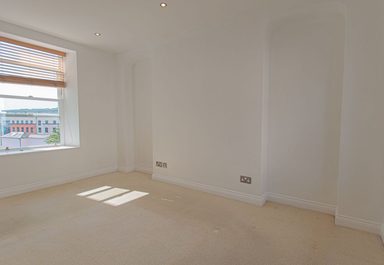 3 Castle View photo 11