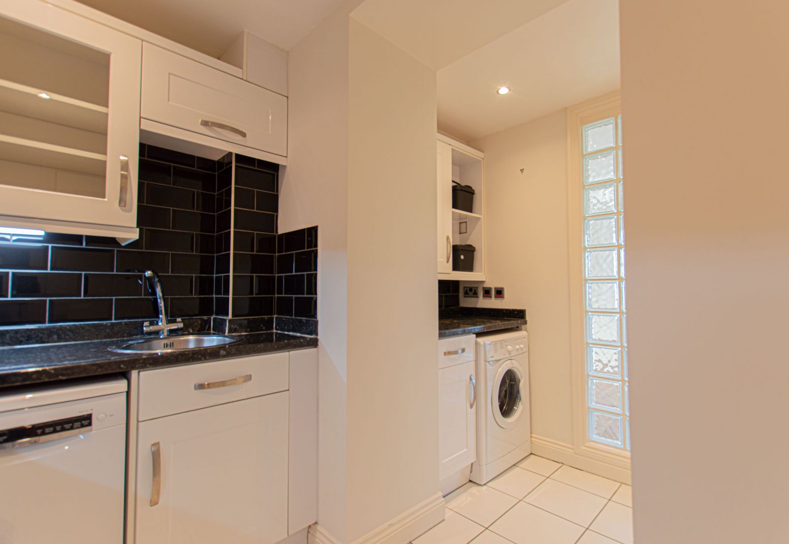 2 Castleview photo 8