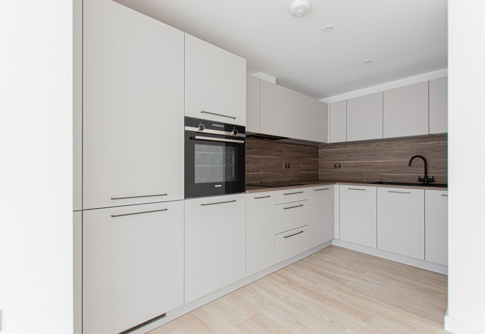 Apartment 1, Mount Hermon Apartments photo 4
