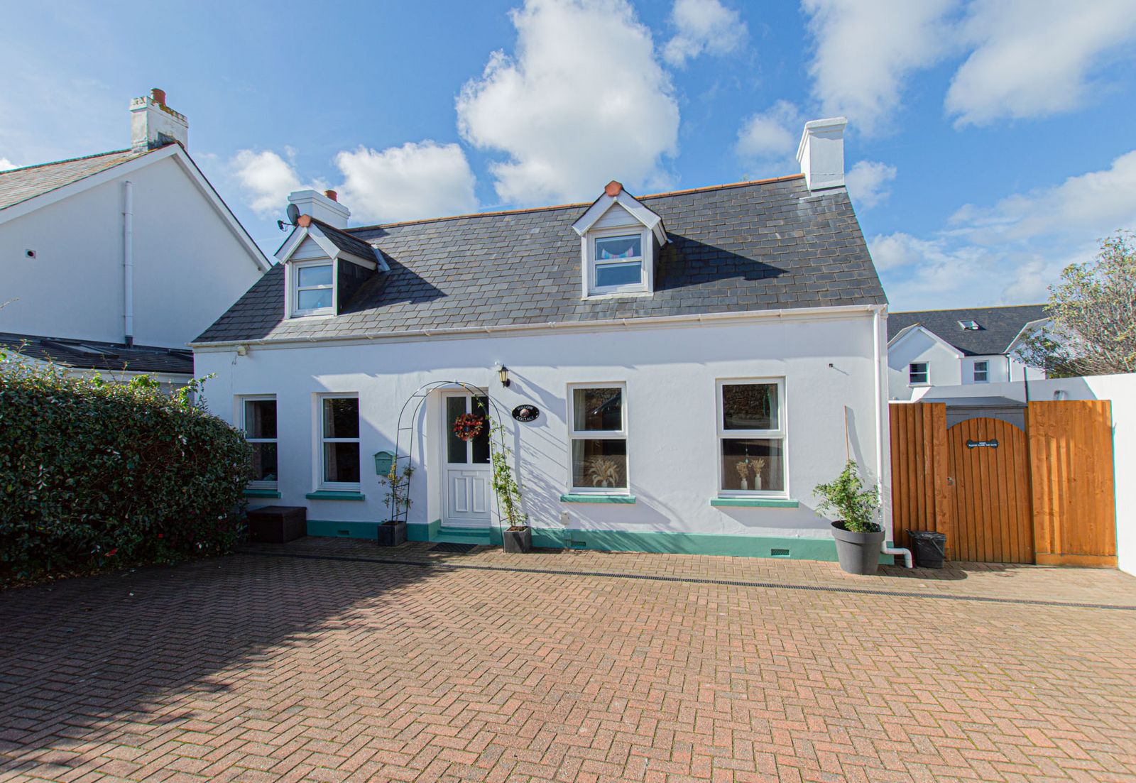 Willow Cottage photo 1