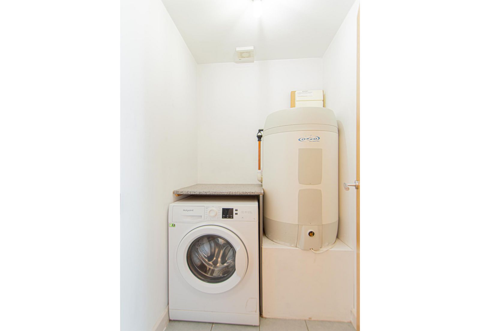 Apartment 5, 13-15, Victoria Road photo 10