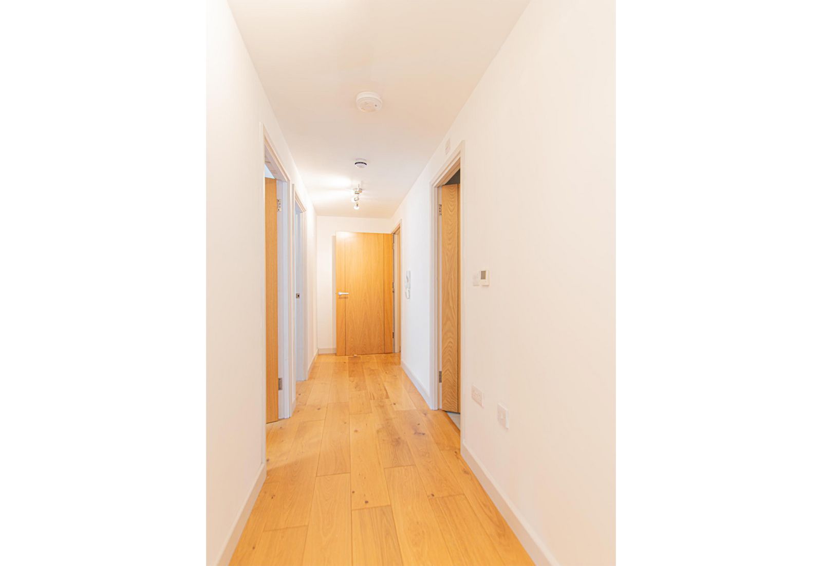 Apartment 5, 13-15, Victoria Road photo 4