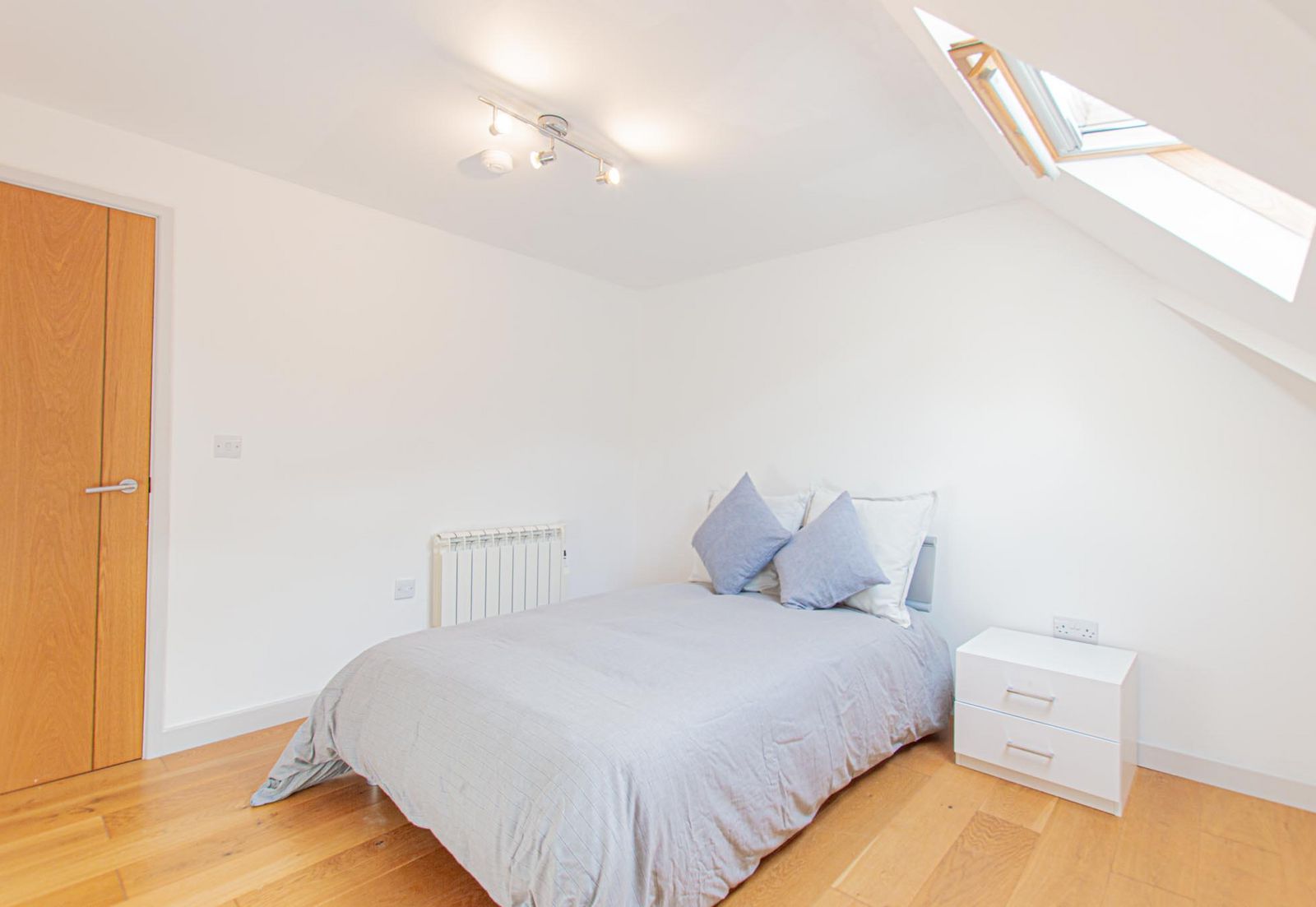 Apartment 5, 13-15, Victoria Road photo 5