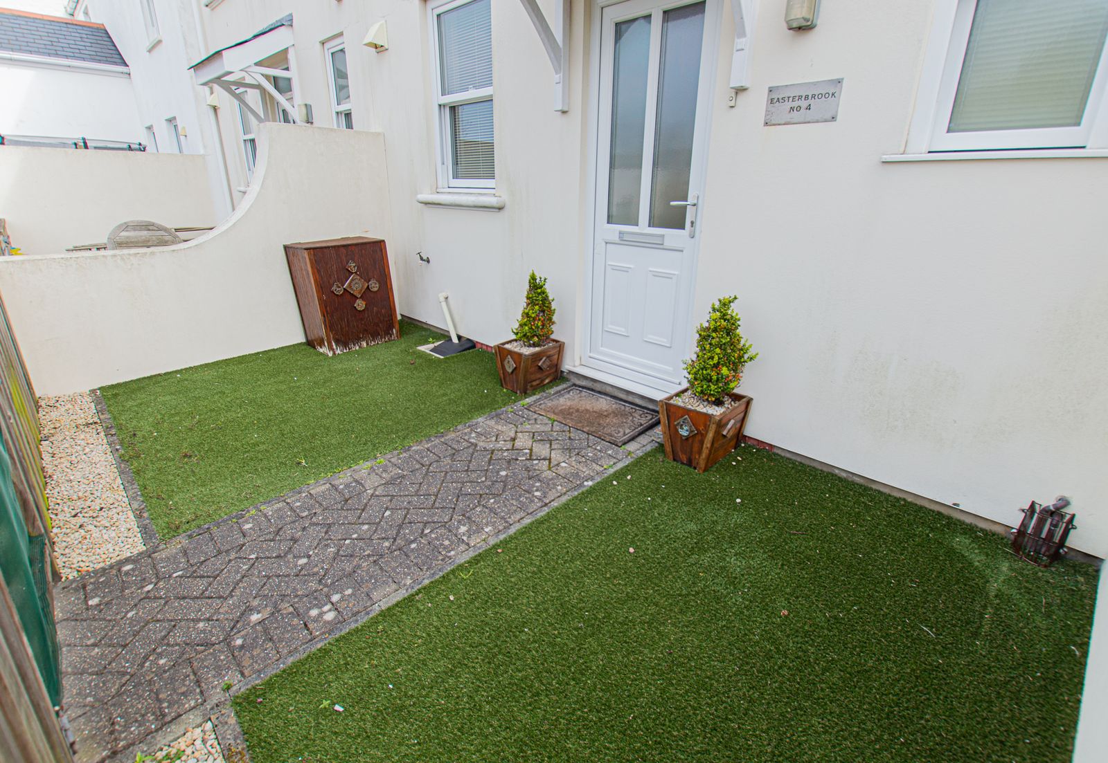 4 Easterbrook photo 11